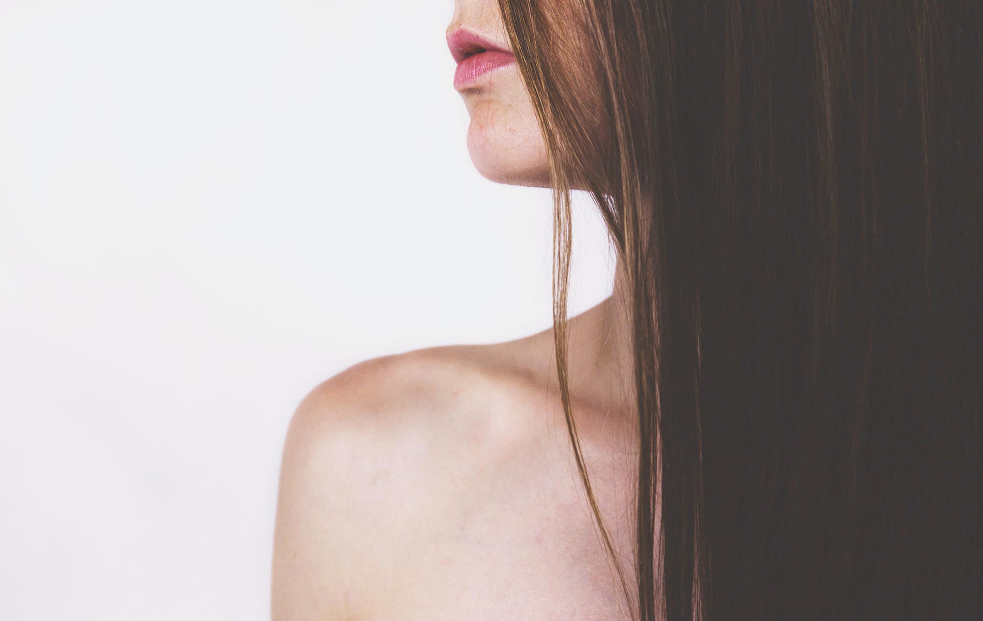3 conductas saludables para cuidar la piel del rostro y cuerpo