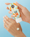 Facial sunscreen with 30 SPF - Suitable for normal to dry skin